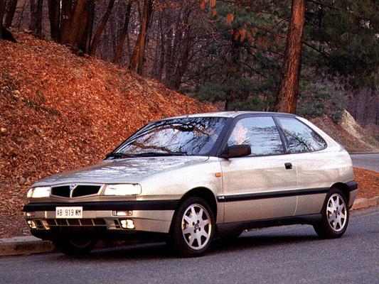 auto kenteken check 77LLR4